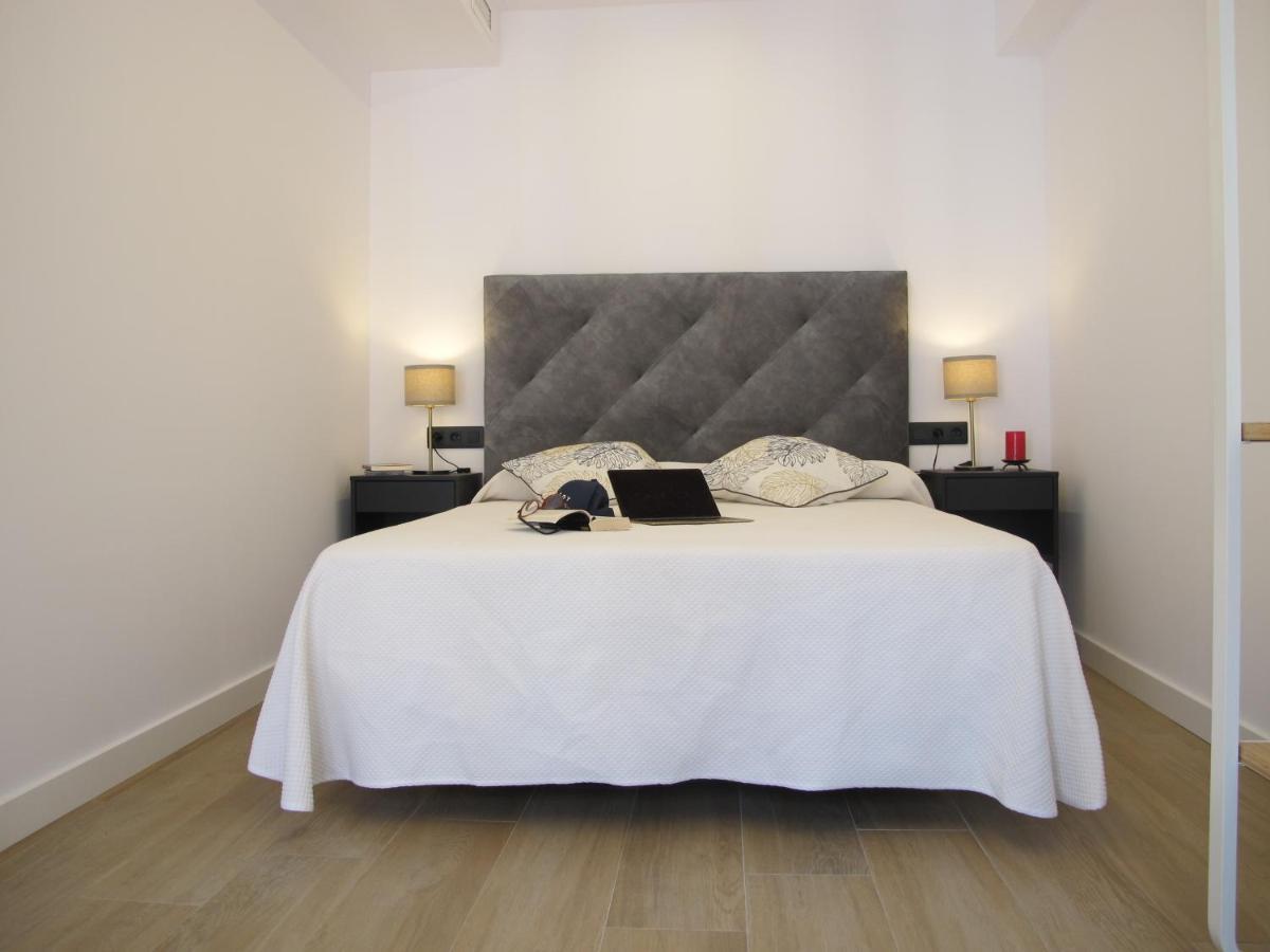 Apartamentos Romero Alicante Luaran gambar